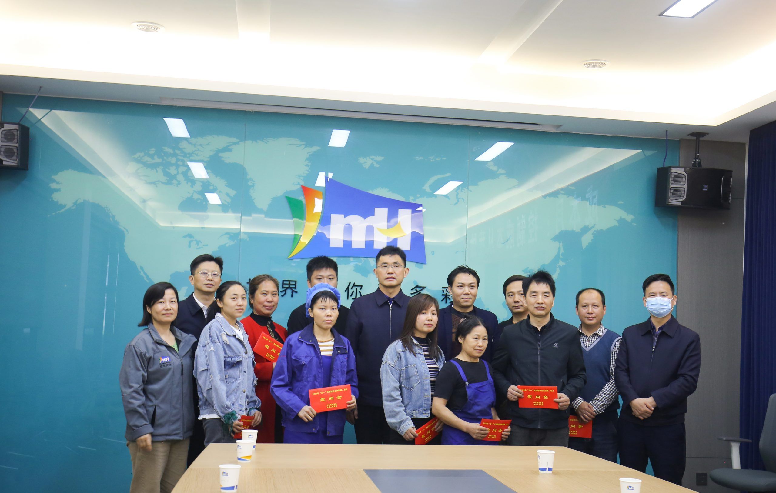 澧縣縣委副書記、縣長王啟武蒞臨湖南萌恒慰問一線員工