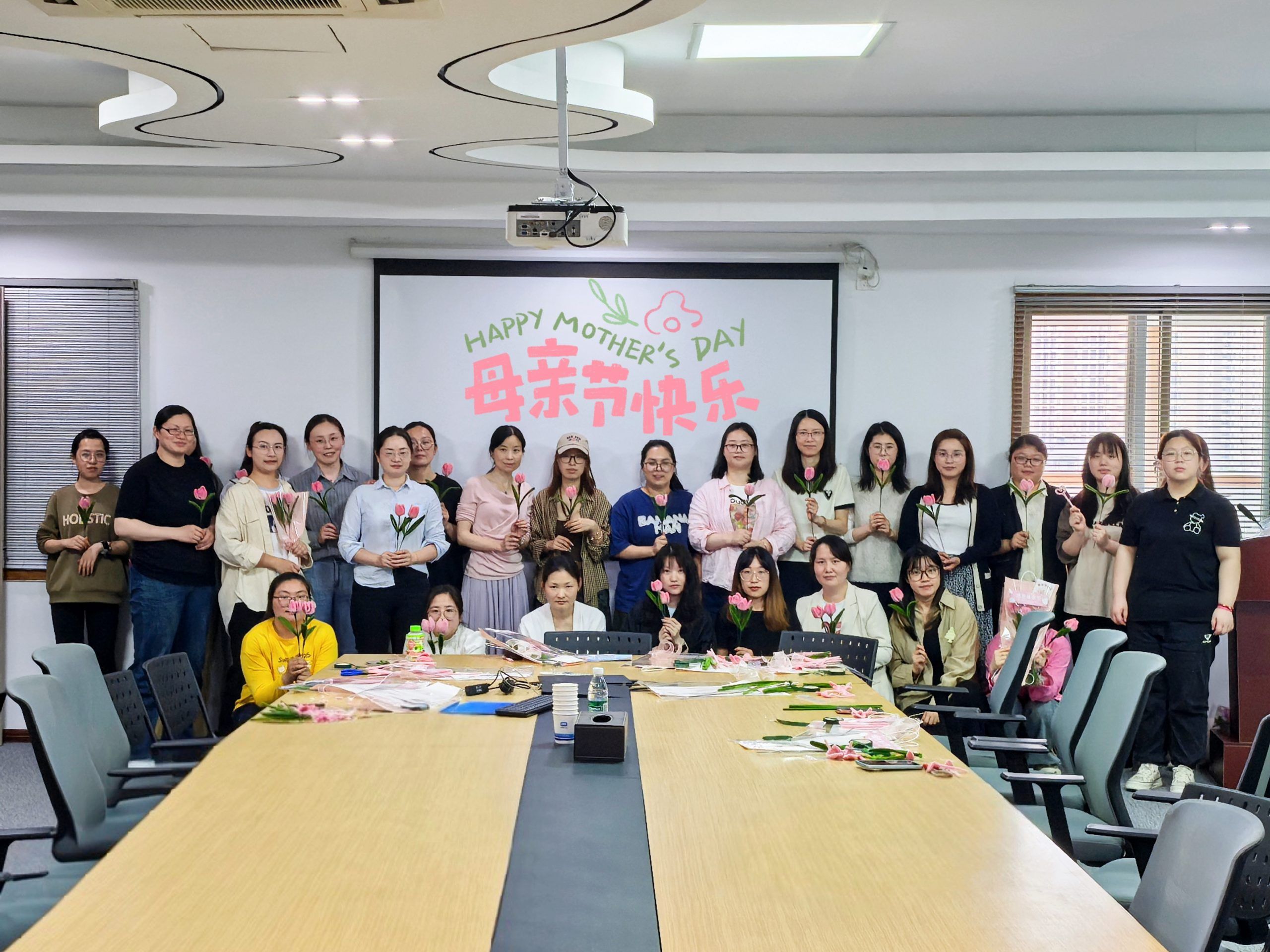 時光禮贊 永恒綻放 | 國貿(mào)母親節(jié)DIY活動精彩花絮